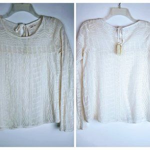 HOLLISTER Romantic Sheer Light Cream Top EUC